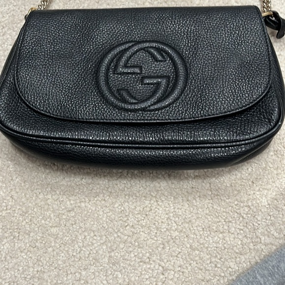 Gucci Soho Leather Flap Shoulder Bag Black Gold Tassel - Picture 2 of 5